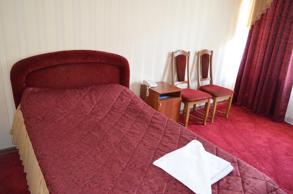 Hotel Cooperator Kiev Bagian luar foto