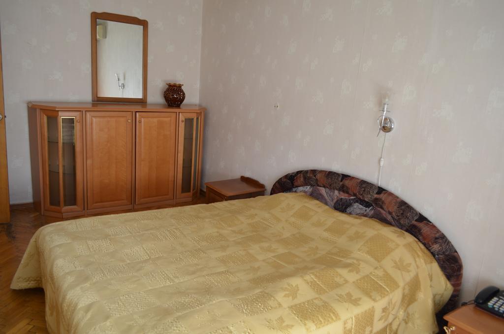Hotel Cooperator Kiev Bagian luar foto
